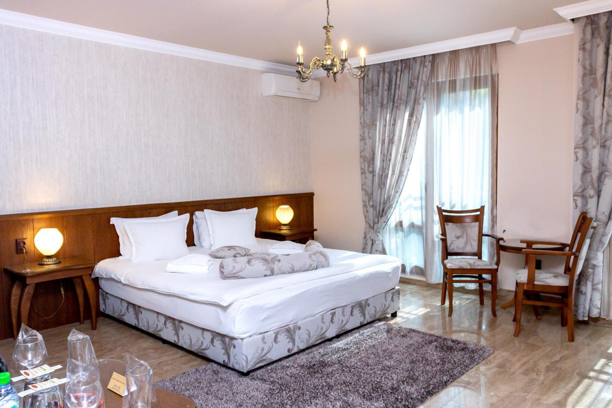 Mon Ami Apart In Studentski Grad Area София Екстериор снимка