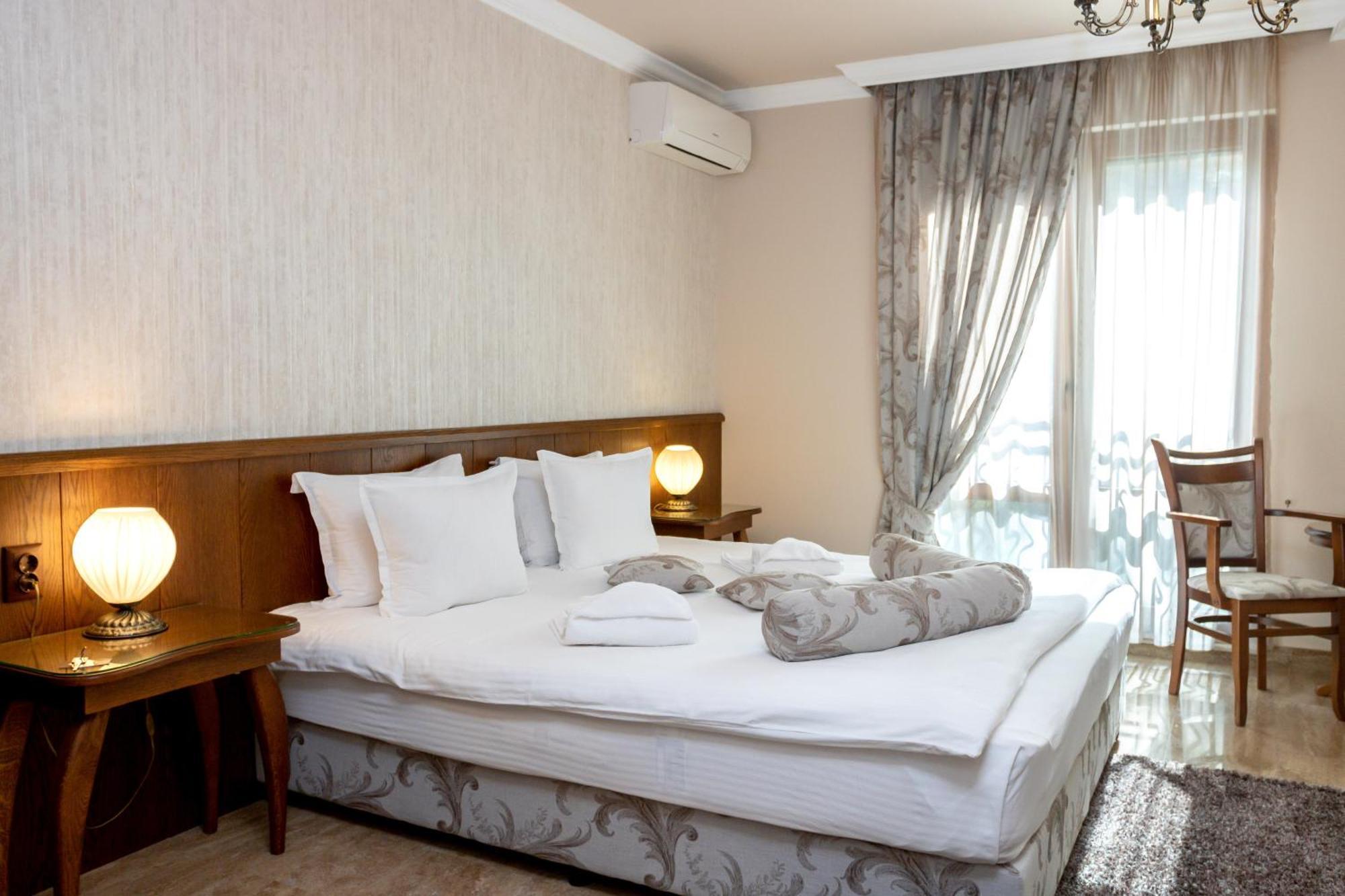 Mon Ami Apart In Studentski Grad Area София Екстериор снимка