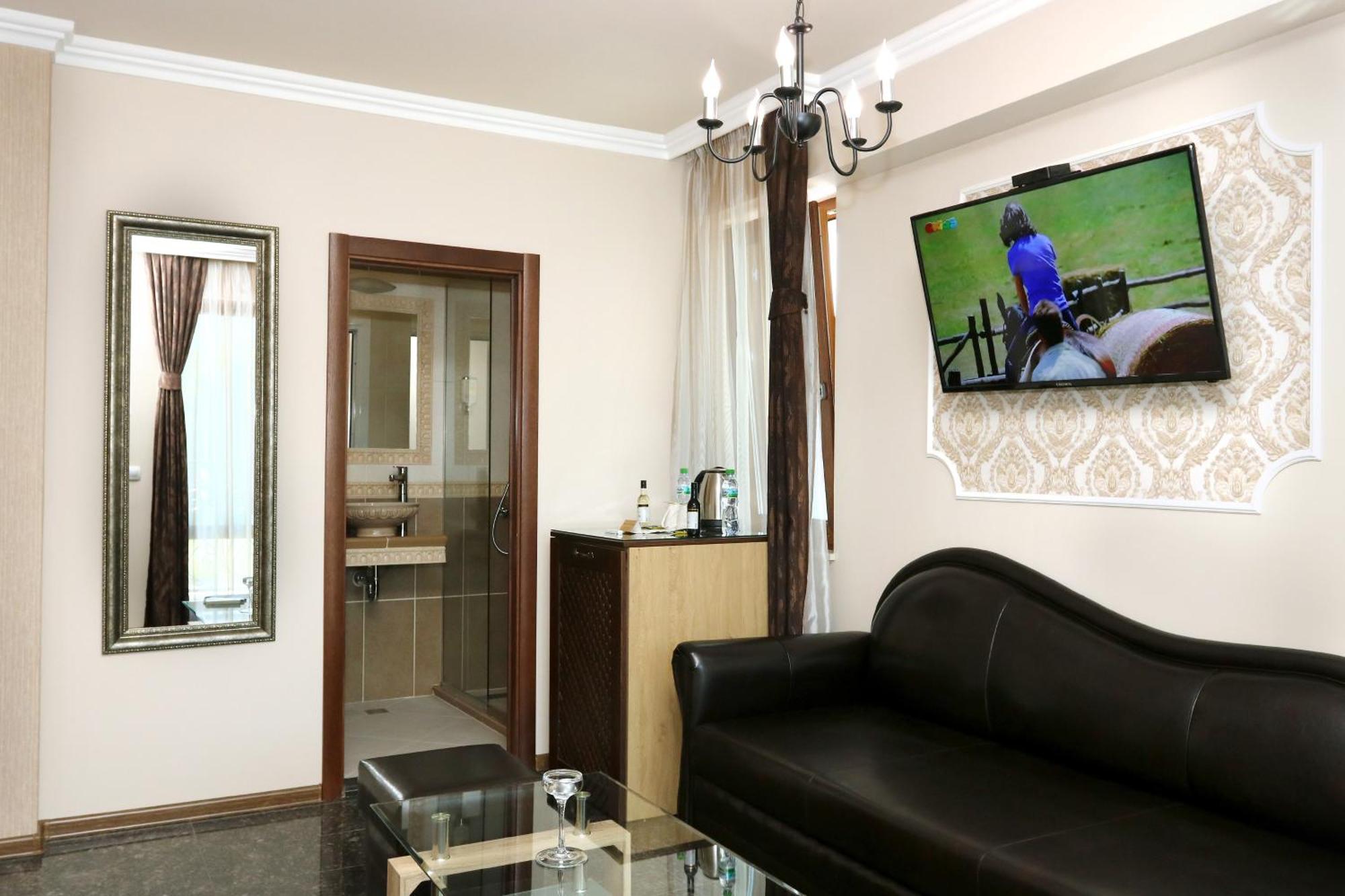 Mon Ami Apart In Studentski Grad Area София Екстериор снимка