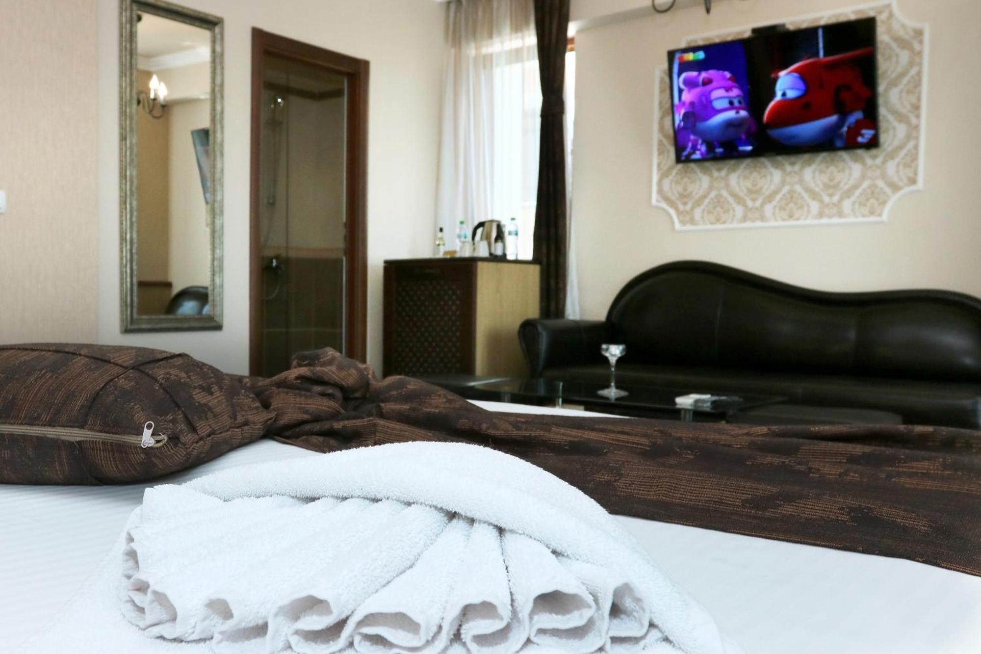 Mon Ami Apart In Studentski Grad Area София Екстериор снимка
