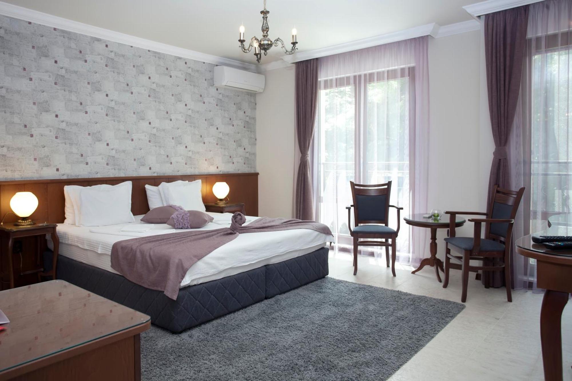 Mon Ami Apart In Studentski Grad Area София Екстериор снимка