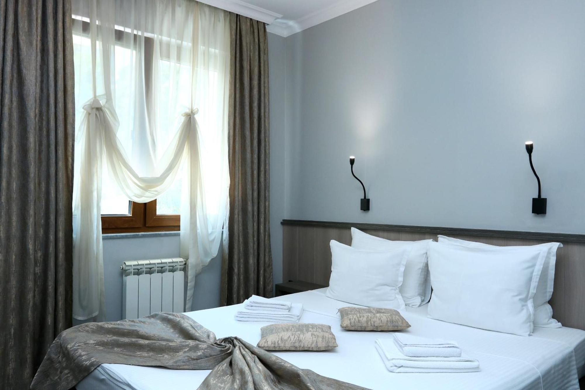 Mon Ami Apart In Studentski Grad Area София Екстериор снимка